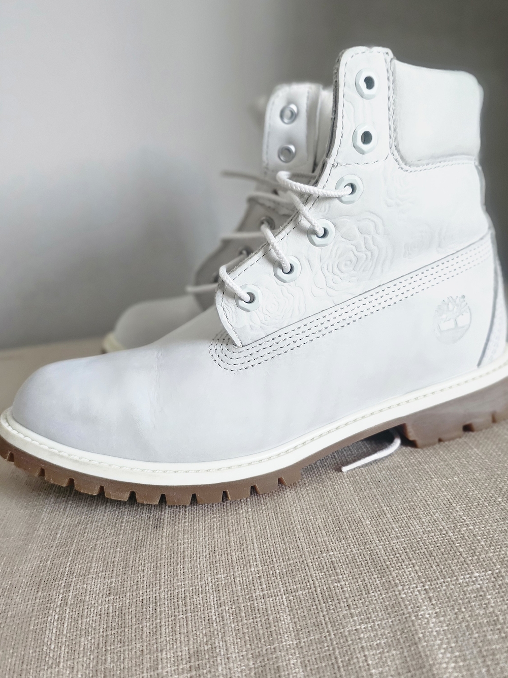 Timberland White Leather Lace-Up Boots